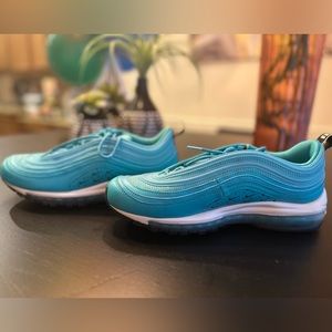 Nike Air Max 97 Lx, Hyper Jade, Women’s size 11